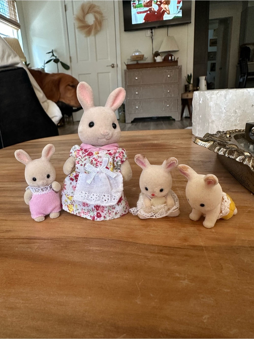 Calico Critters Momma bunny and babies with Pink and Yellow Accents set of 4